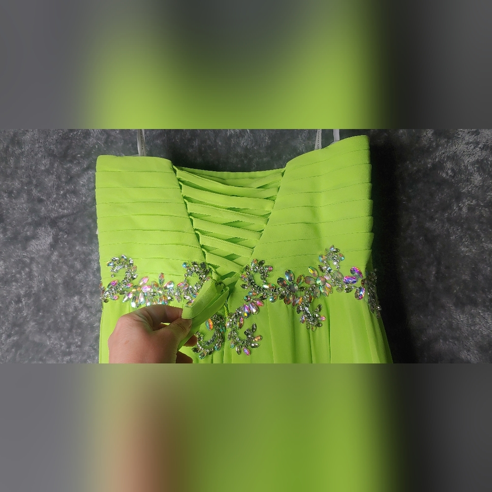 Envious Couture Prom Dress - Picture 7 of 12